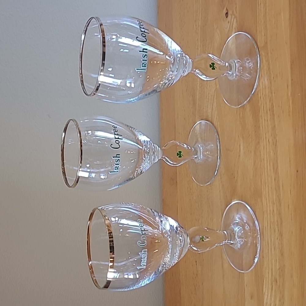 VINTAGE Gilt Specialty Irish Coffee Glasses With Shamrock Clover On The Stem